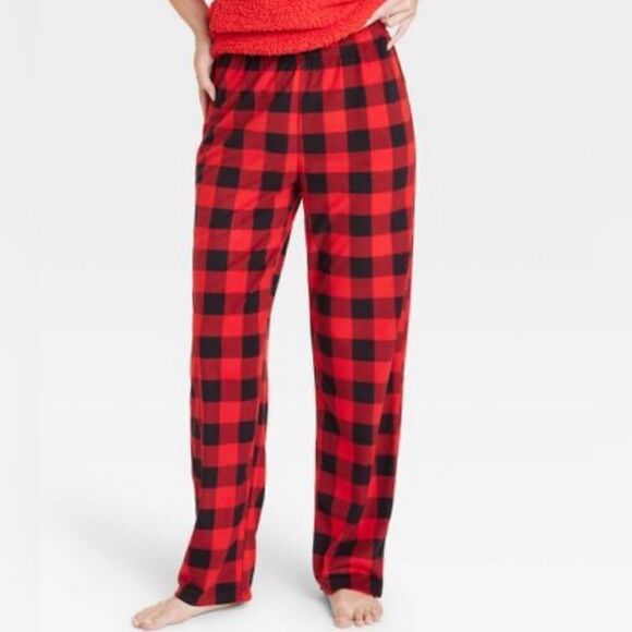 Ladies size 3X buffalo plaid pajama pants. NWT - Picture 1 of 6